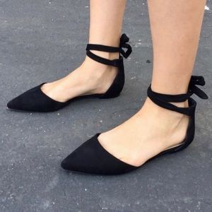 Vince Camino Jevone flats